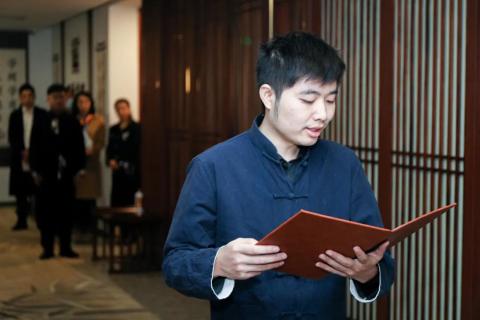 罗湖区人大常委副主任谭会茹一行莅临富联娱乐调研