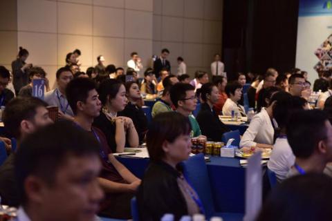 富联娱乐：以客户为中心，精耕业务 助力中小企业成长