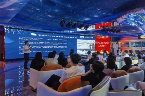 探访培育钻石，为高科技赋能！富联娱乐团队赴科微之星观摩学习