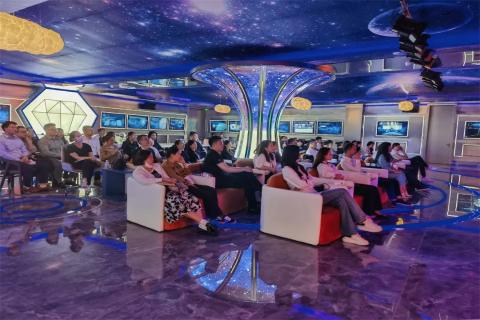 探访培育钻石，为高科技赋能！富联娱乐团队赴科微之星观摩学习