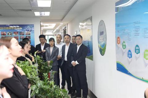 明光市市委书记被富联娱乐企业文化深深感动 | 深入沟通合作空间广阔