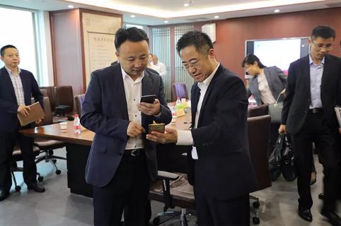 明光市市委书记被富联娱乐企业文化深深感动 | 深入沟通合作空间广阔